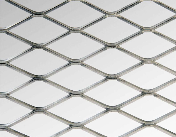 Lưới mắt cáo mạ kẽm có khả năng chống ăn mòn tốt