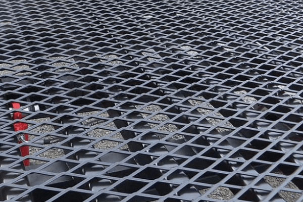 Lưới mắt cáo sắt có giá thành hợp lý