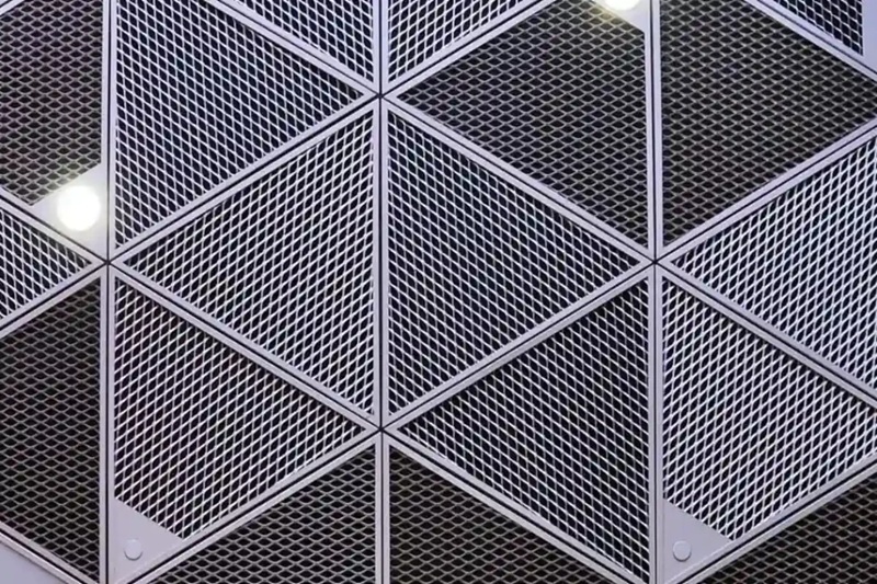 Ứng dụng lưới mắt cáo cho mặt tiền kiến trúc (Facade)